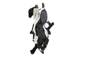 Leve vitre electrique avant gauche OPEL COMBO E Photo n°3