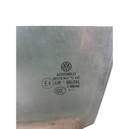 Vitre arriere gauche VOLKSWAGEN JETTA 3