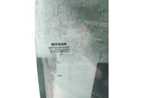 Vitre arriere droit NISSAN MICRA 5 Photo n°1