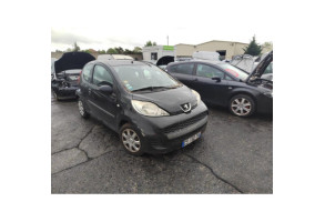 Feu arriere principal droit (feux) PEUGEOT 107 Photo n°9