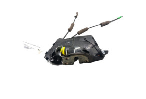 Serrure avant gauche TOYOTA YARIS CROSS Photo n°3