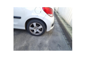 Serrure avant droit PEUGEOT 207 Photo n°9