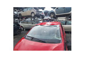 Attache ceinture arriere droit TOYOTA AYGO 2 Photo n°8