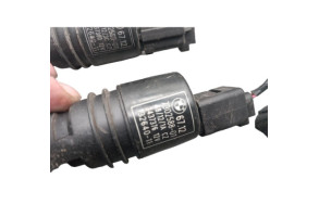 Pompe lave glace avant BMW SERIE 1 F20 Photo n°4