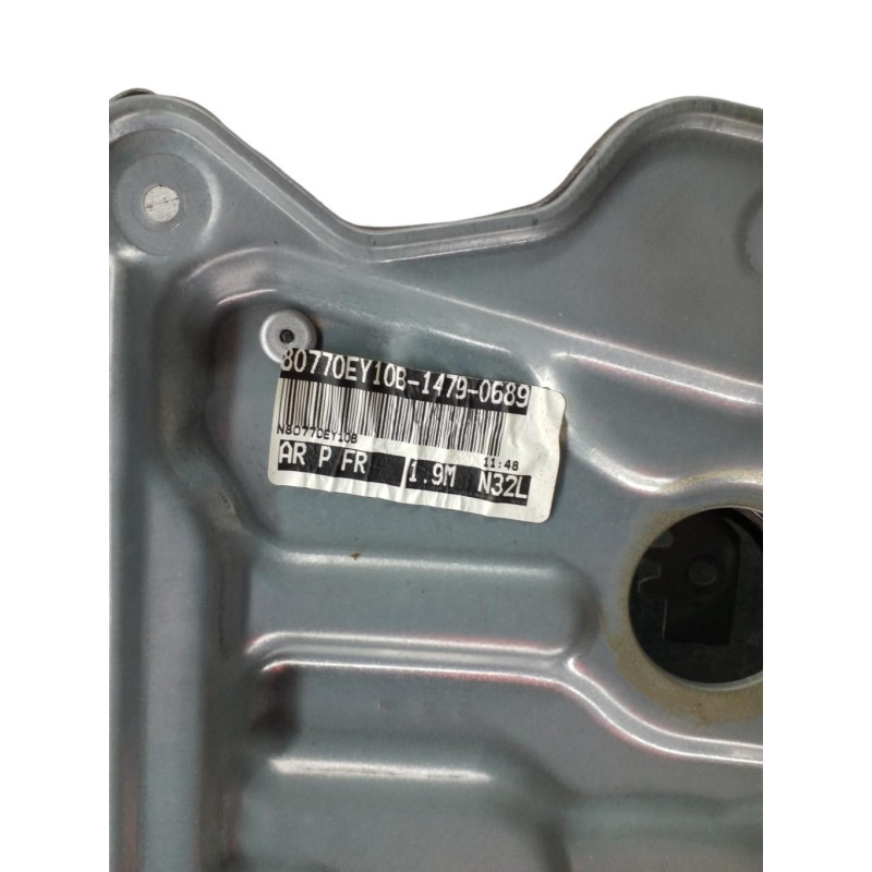 Leve vitre electrique avant droit NISSAN QASHQAI 1 Photo n°1