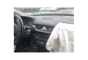 Verin de coffre OPEL CORSA E Photo n°12