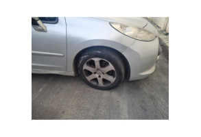 Attache ceinture arriere droit PEUGEOT 207 Photo n°12