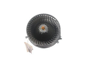 Ventilateur chauffage SKODA OCTAVIA 3 Photo n°5