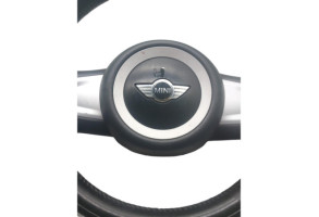 Volant MINI MINI 2 R56 Photo n°4