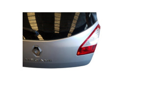 Malle/Hayon arriere RENAULT MEGANE 3 Photo n°2