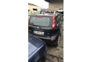 Feu arriere stop central NISSAN NOTE 1 Photo n°8