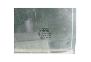 Vitre arriere droit AUDI A6 3 Photo n°1
