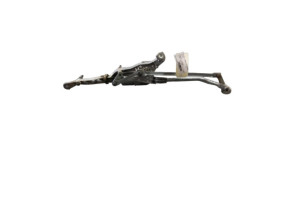 Moteur essuie glace avant MERCEDES CLASSE C 204 Photo n°3