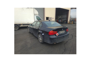 Attache ceinture arriere droit BMW SERIE 3 E90 Photo n°4