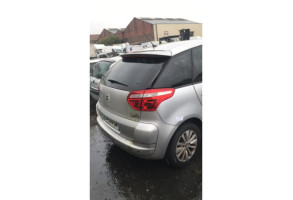 Renfort pare choc avant (traverse) CITROEN C4 PICASSO 1 Photo n°8