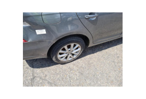 Verin de coffre VOLKSWAGEN GOLF 6 Photo n°17
