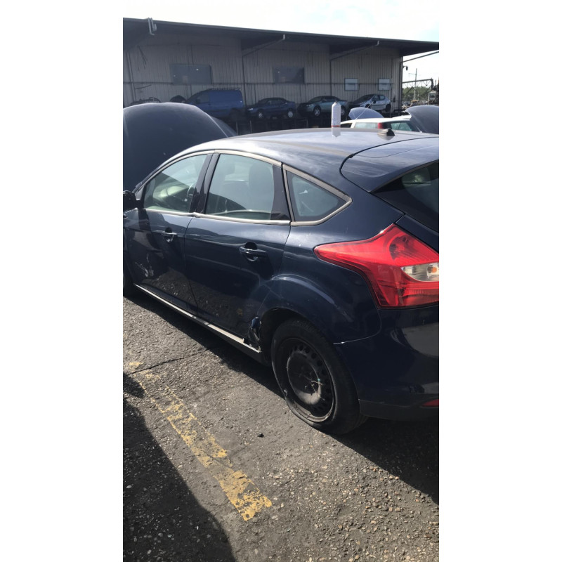 Serrure avant gauche FORD FOCUS 3 Photo n°1