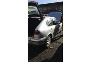 Bouton de coffre SEAT LEON 1 Photo n°10