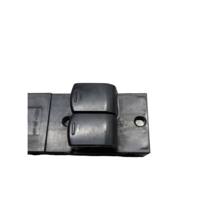 Interrupteur de leve vitre avant gauche NISSAN MICRA 3