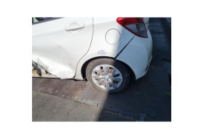 Bloc ABS (freins anti-blocage) TOYOTA YARIS 3 Photo n°12
