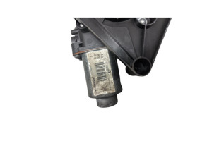 Leve vitre electrique avant droit TOYOTA AYGO 2 Photo n°4