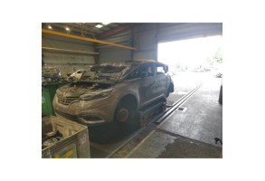 Bouton de coffre RENAULT ESPACE 5 Photo n°3