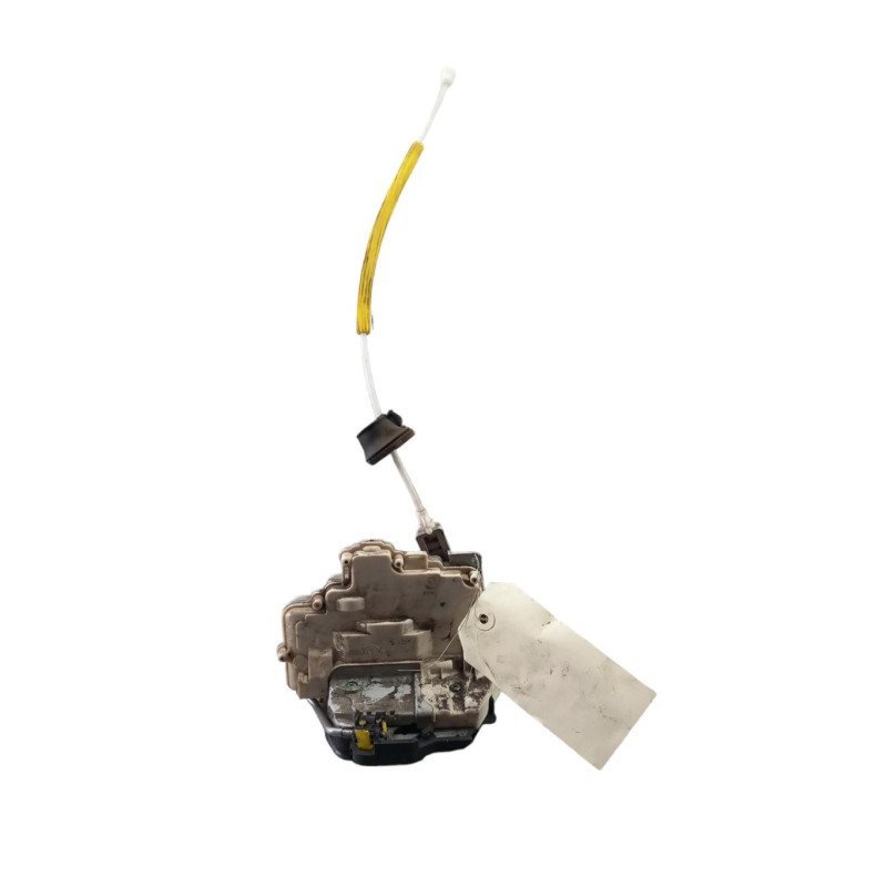 Serrure arriere droit AUDI A4 2 Photo n°1