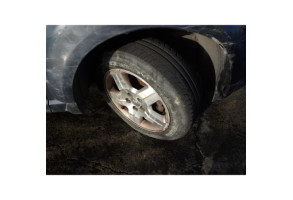 Verin de coffre DODGE CALIBER Photo n°9