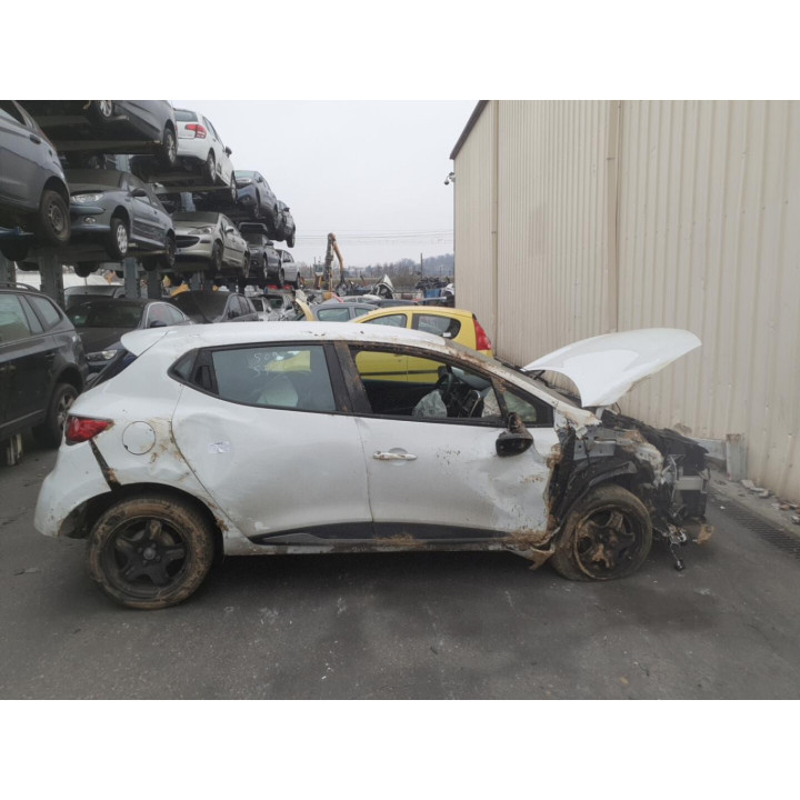 Feu arriere principal droit (feux) RENAULT CLIO 4 Photo n°8