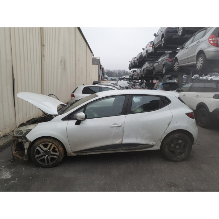 Feu arriere principal droit (feux) RENAULT CLIO 4 Photo n°10