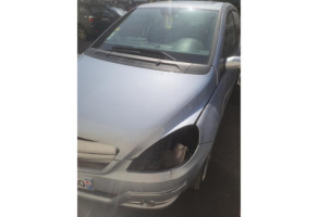 Verin de coffre MERCEDES CLASSE B 245 Photo n°8