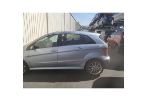 Verin de coffre MERCEDES CLASSE B 245 Photo n°13