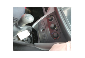 Vitre arriere droit DACIA LOGAN MCV 2 Photo n°7