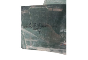 Vitre arriere droit MERCEDES CLASSE M 164 Photo n°1