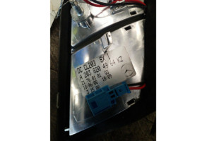 Feu arriere secondaire gauche (feux) MERCEDES CLASSE CLC 203 Photo n°6
