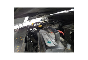 Feu arriere secondaire gauche (feux) RENAULT CLIO 4 Photo n°7