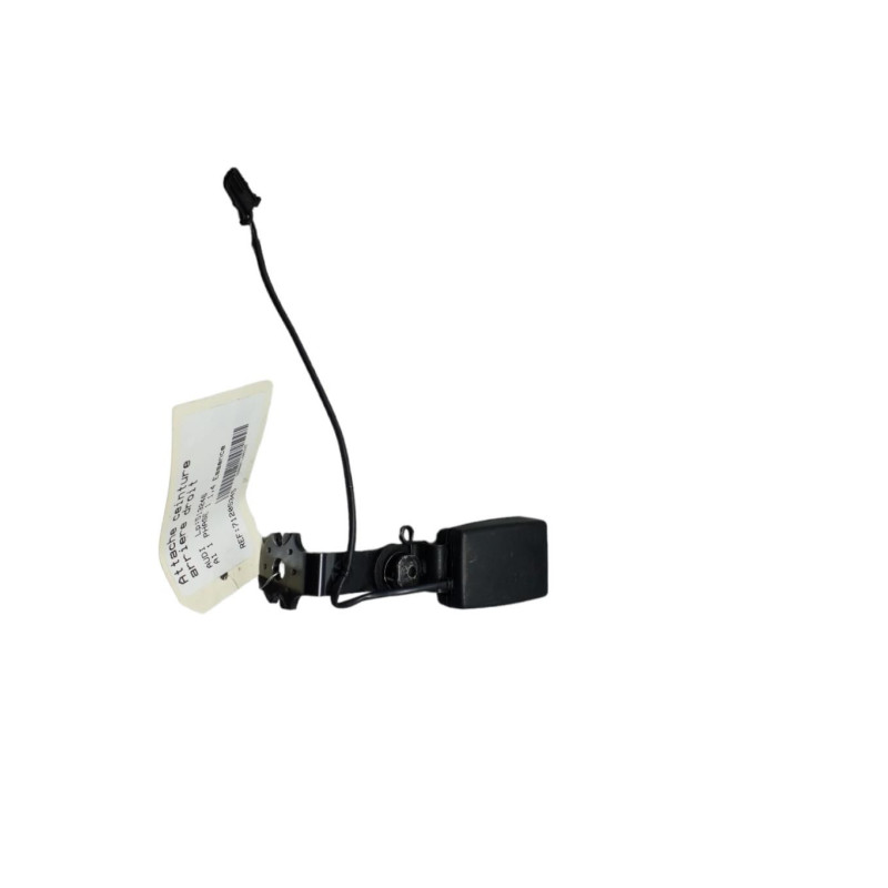 Attache ceinture arriere droit AUDI A1 1 Photo n°1