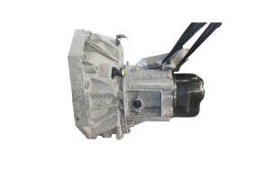 Boite de vitesses NISSAN MICRA 3 Photo n°2