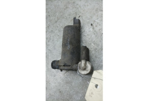 Pompe lave glace avant PEUGEOT 508 1 SW Photo n°1