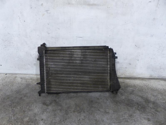 Echangeur air (Intercooler) VOLKSWAGEN PASSAT 5 Photo n°1