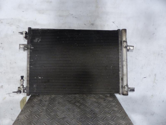 Radiateur clim OPEL ASTRA J Photo n°1