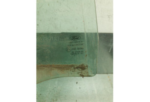 Vitre arriere droit FORD FIESTA 6 Photo n°1