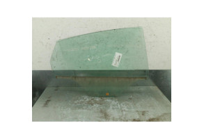 Vitre arriere droit FORD FIESTA 6 Photo n°2