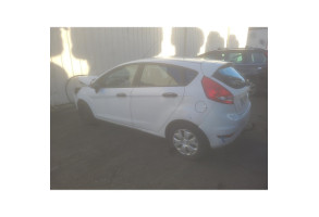 Vitre arriere droit FORD FIESTA 6 Photo n°1