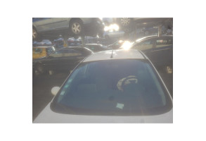 Vitre arriere droit FORD FIESTA 6 Photo n°7
