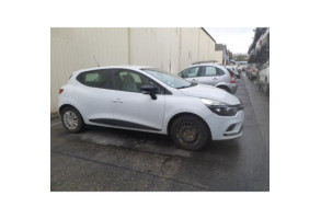 Feu arriere secondaire gauche (feux) RENAULT CLIO 4 Photo n°17