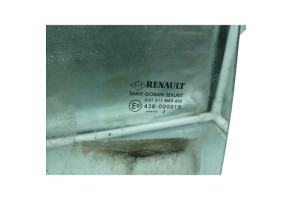 Vitre arriere droit RENAULT MEGANE 3 Photo n°2