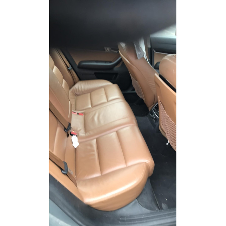 Verin de coffre AUDI A6 3 Photo n°5