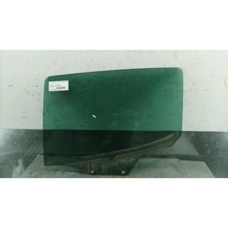 Vitre arriere gauche PEUGEOT 207