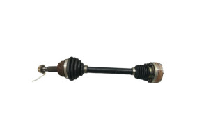 Cardan gauche (transmission) VOLKSWAGEN POLO 3 Photo n°1